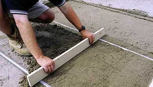 Выравнивание пола бетоном